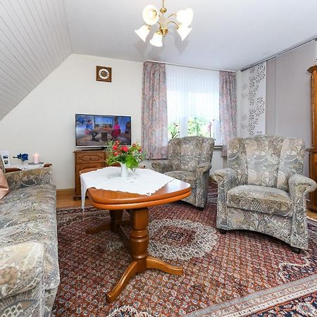 Ferienwohnung Im Haus Weinstock Esens Dış mekan fotoğraf