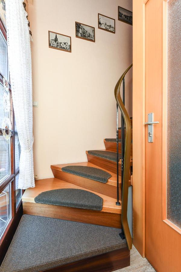 Ferienwohnung Im Haus Weinstock Esens Dış mekan fotoğraf