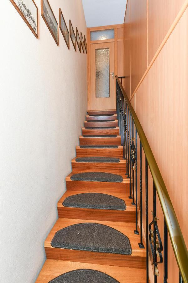 Ferienwohnung Im Haus Weinstock Esens Dış mekan fotoğraf